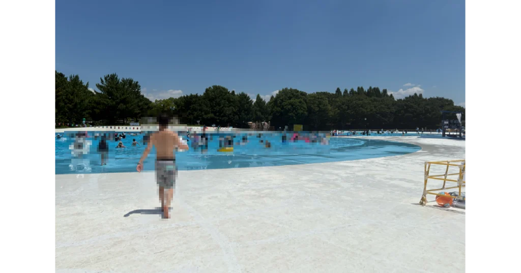 川越水上公園プール 造波の時間外で空いているプール